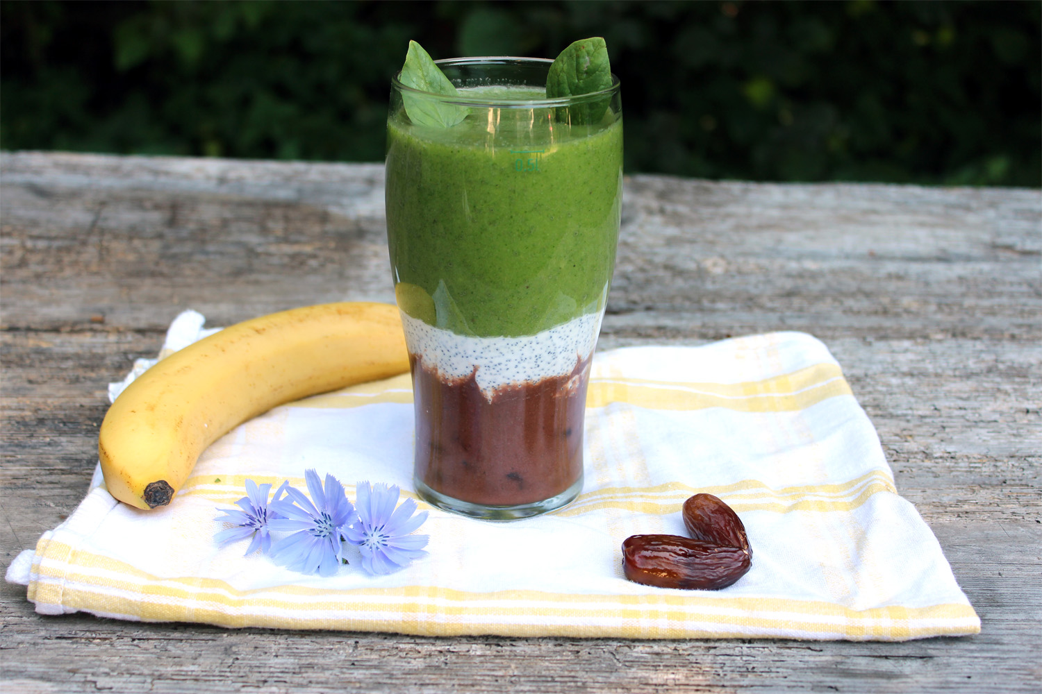 Shrek smoothie House by the Woods
